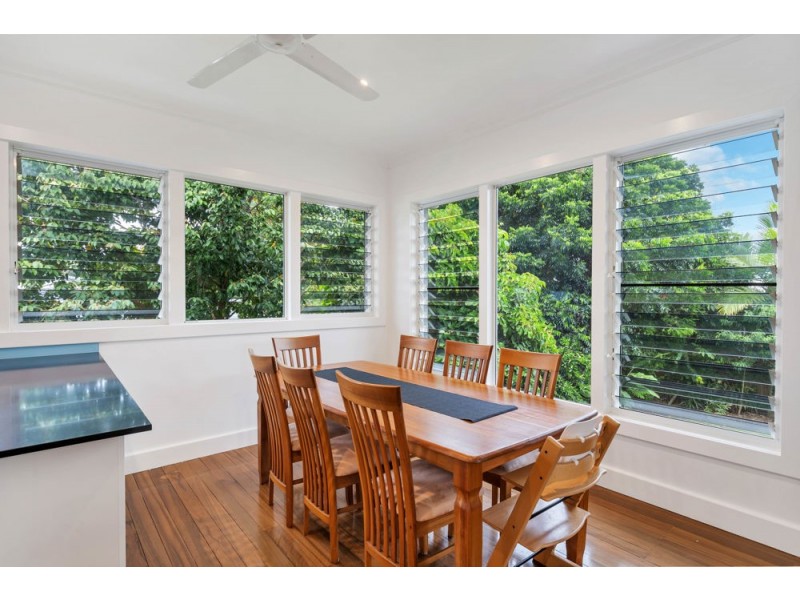 211 Woodward Street, Whitfield QLD 4870