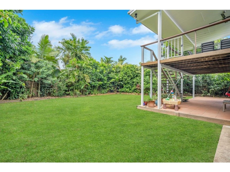 211 Woodward Street, Whitfield QLD 4870