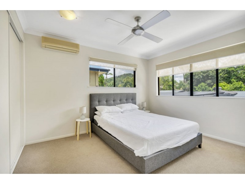 3/24-26 Old Smithfield Road, Freshwater QLD 4870