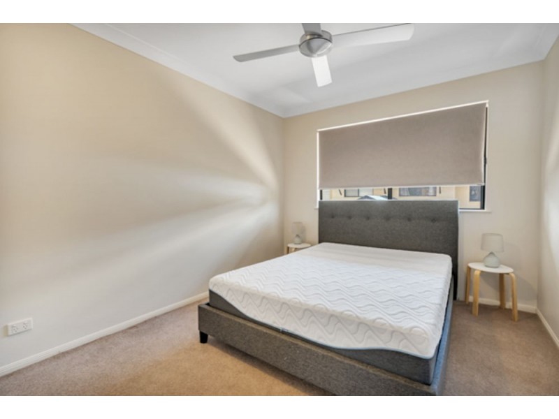 3/24-26 Old Smithfield Road, Freshwater QLD 4870