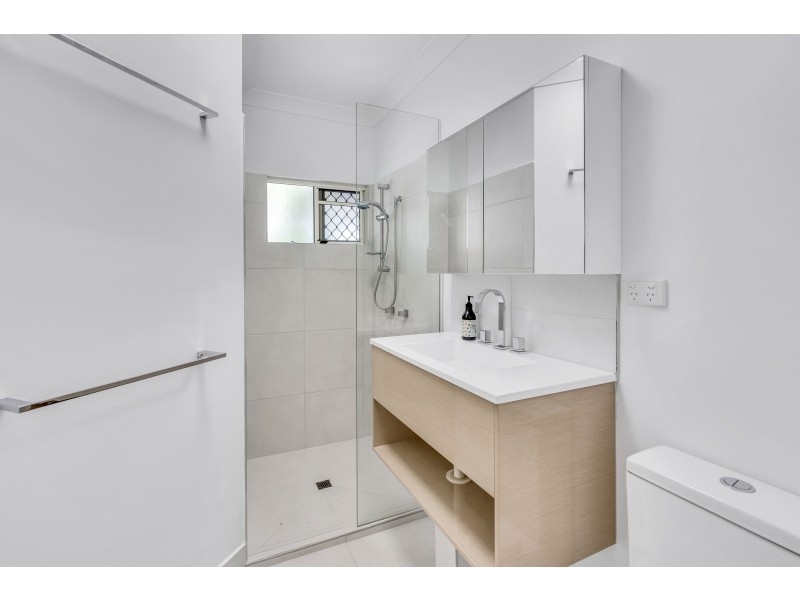 6/26-28 Oliva, Palm Cove QLD 4879