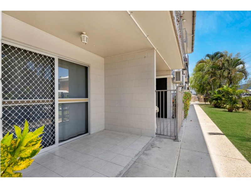 2/171 Grafton Street, Cairns City QLD 4870