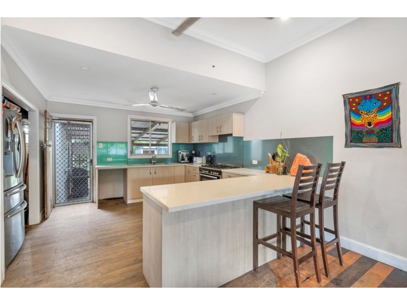 5 David Street, Manunda QLD 4870