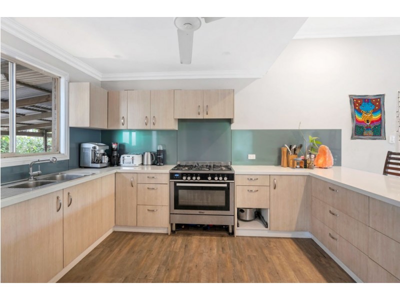 5 David Street, Manunda QLD 4870