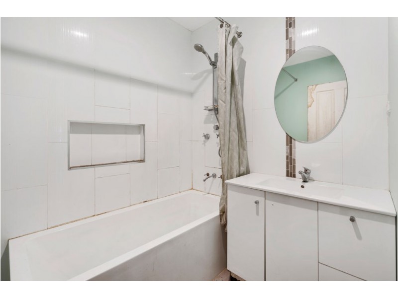 5 David Street, Manunda QLD 4870