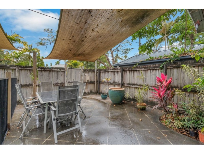 5 David Street, Manunda QLD 4870