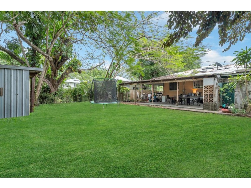 5 David Street, Manunda QLD 4870