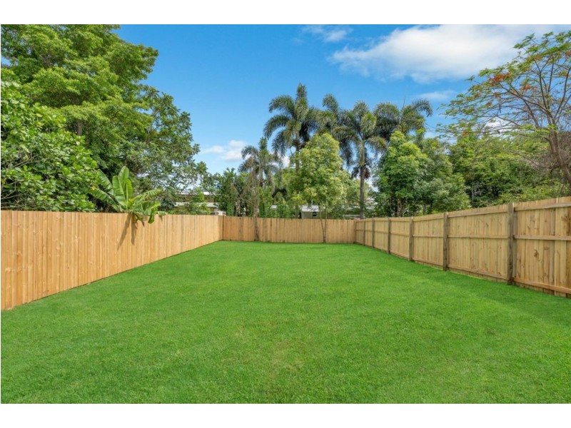 20 Macilwraith Street, Manoora QLD 4870