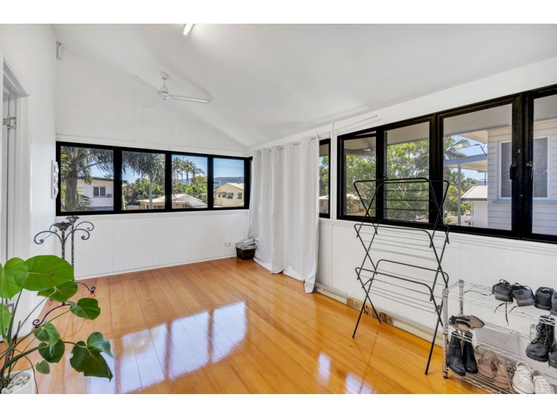 33 Edgar Street, Bungalow QLD 4870