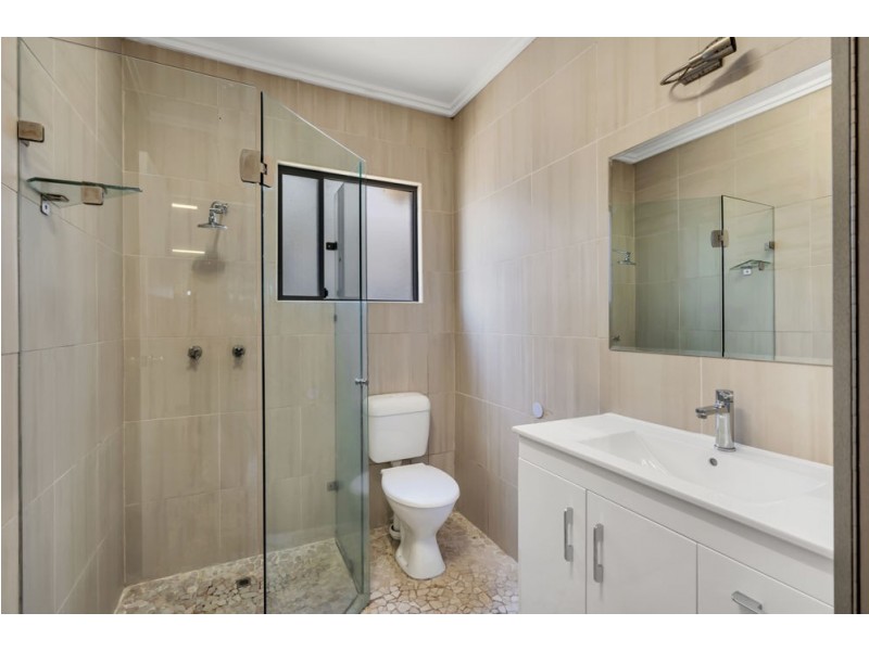 33 Edgar Street, Bungalow QLD 4870