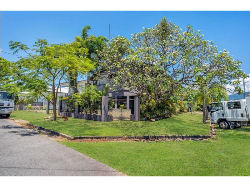 33 Edgar Street, Bungalow QLD 4870