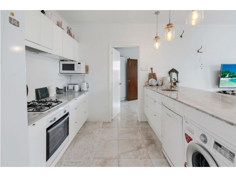 33 Edgar Street, Bungalow QLD 4870