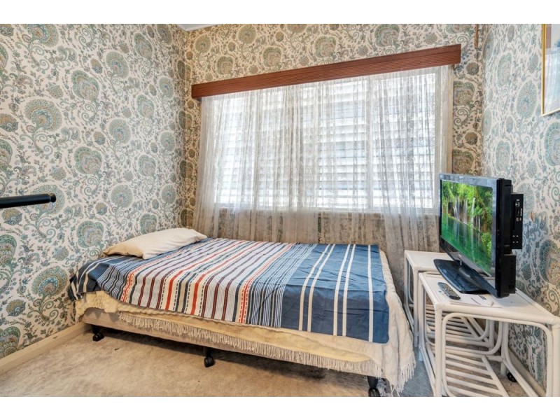 202 Lake Street, Cairns North QLD 4870