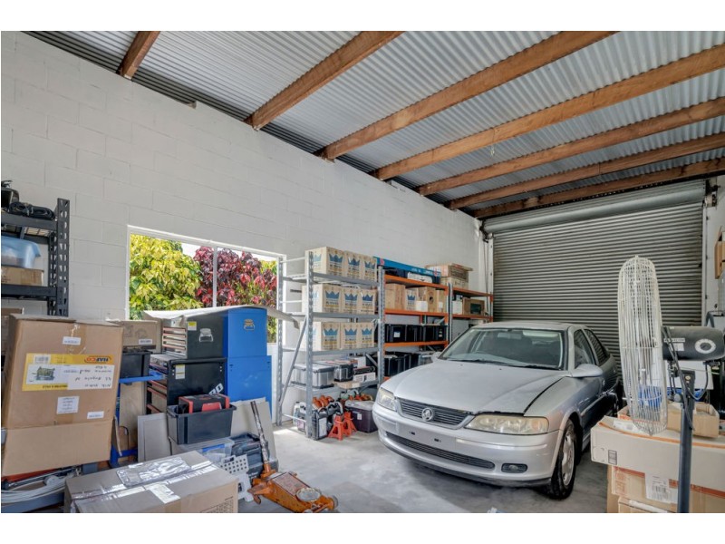 43 Angela Street, Woree QLD 4868