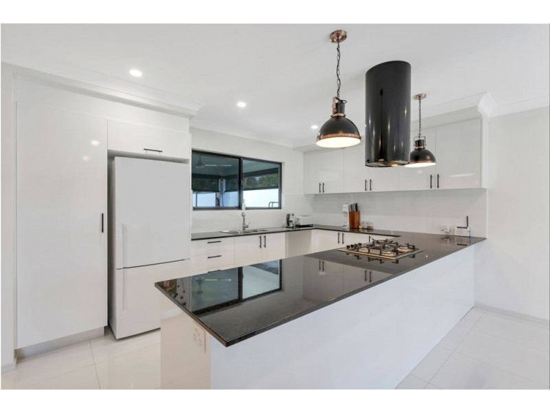 435 Varley Street, Yorkeys Knob QLD 4878