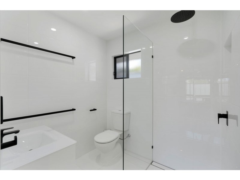 435 Varley Street, Yorkeys Knob QLD 4878