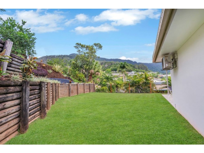 13 Sandpiper Court, Bayview Heights QLD 4868