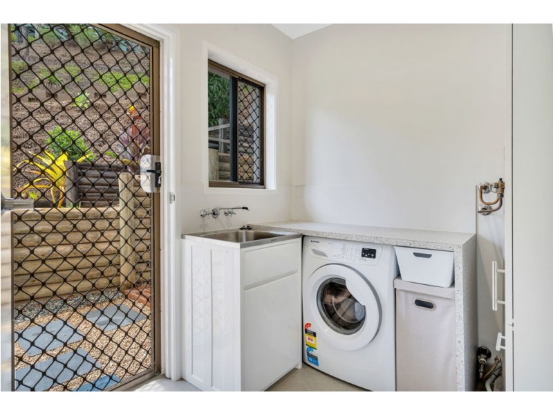 13 Sandpiper Court, Bayview Heights QLD 4868