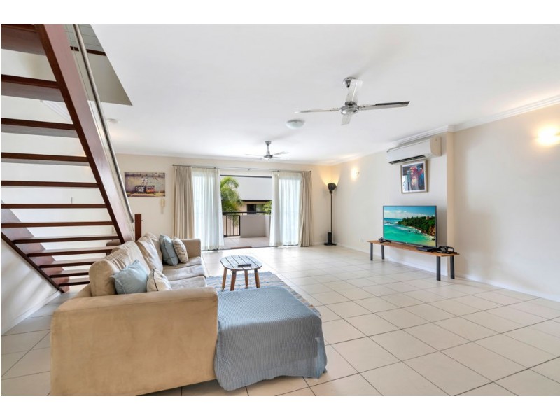 12/77 Spence Street, Cairns City QLD 4870