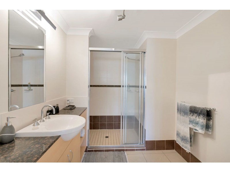 12/77 Spence Street, Cairns City QLD 4870