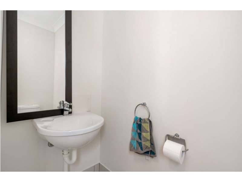 12/77 Spence Street, Cairns City QLD 4870