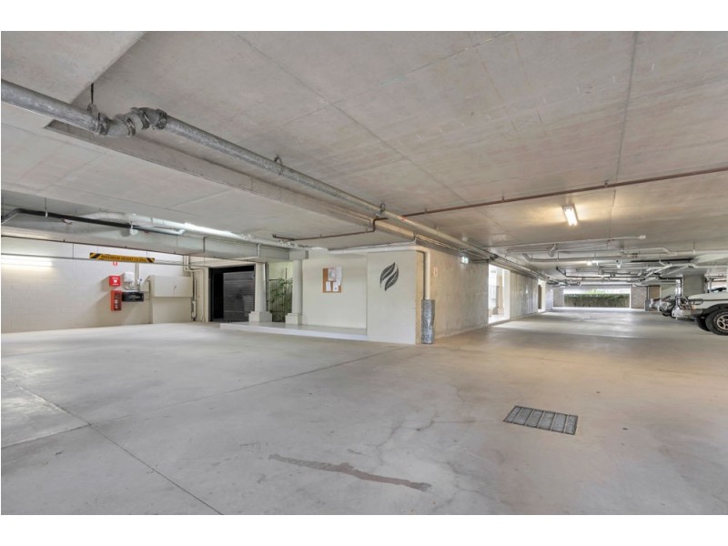 12/77 Spence Street, Cairns City QLD 4870