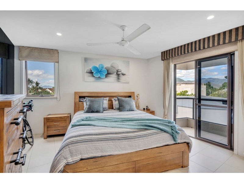 13/281-283 Esplanade, Cairns City QLD 4870