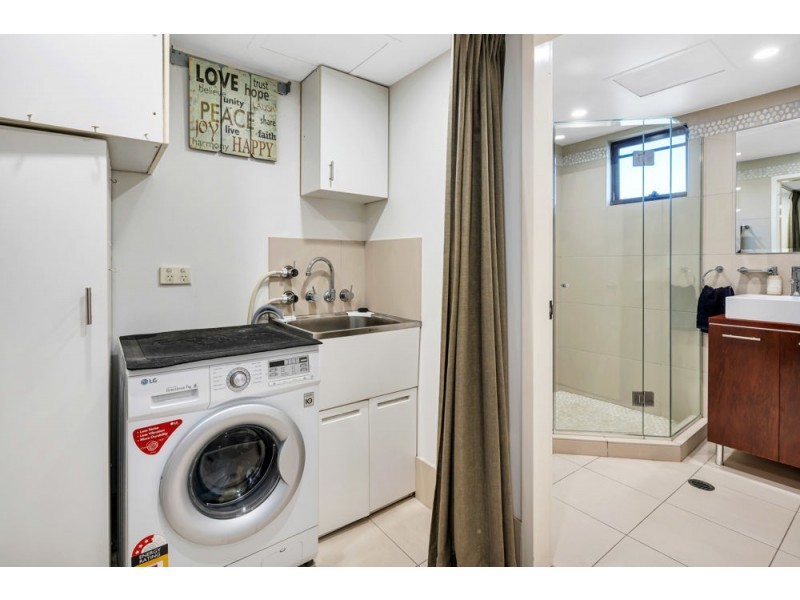 13/281-283 Esplanade, Cairns City QLD 4870