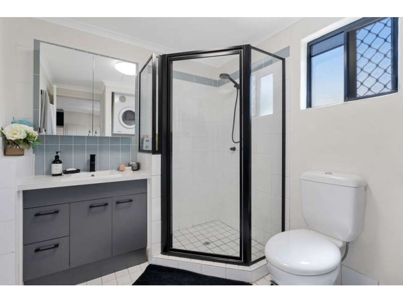 3/163 Buchan Street, Bungalow QLD 4870