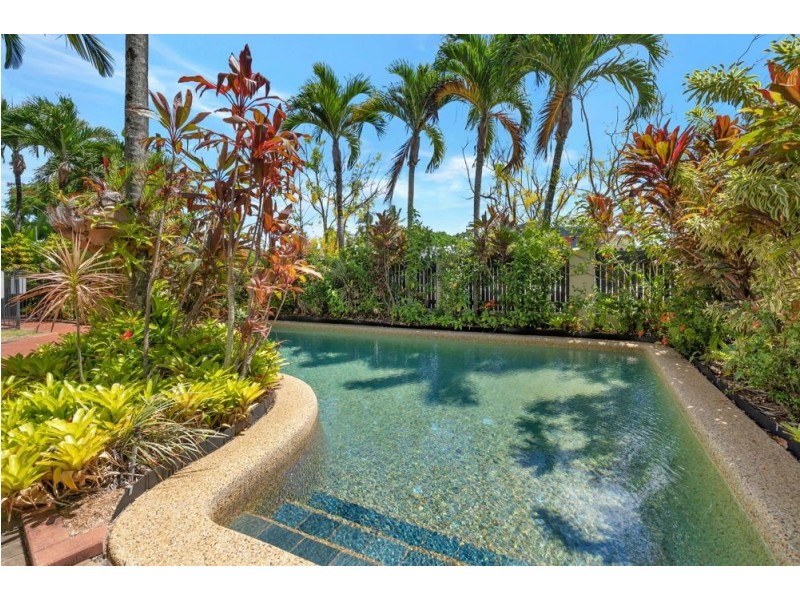 3/163 Buchan Street, Bungalow QLD 4870