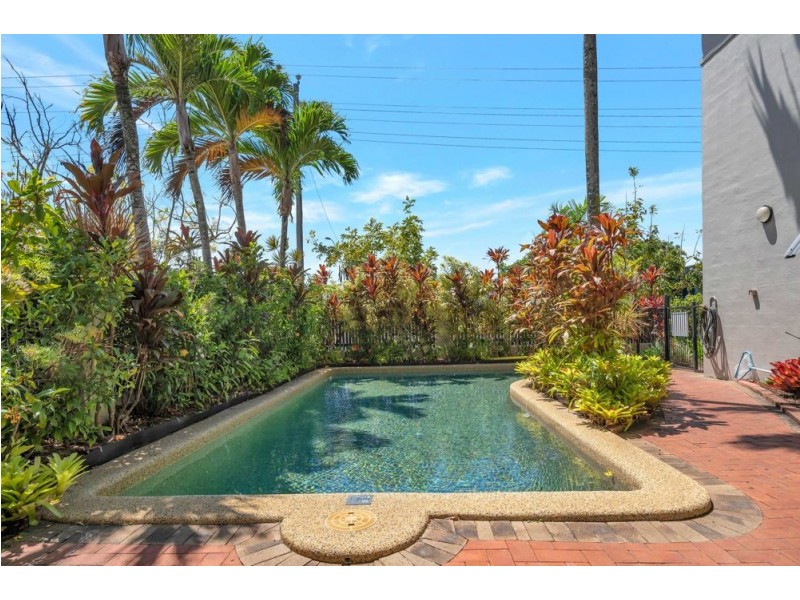 3/163 Buchan Street, Bungalow QLD 4870