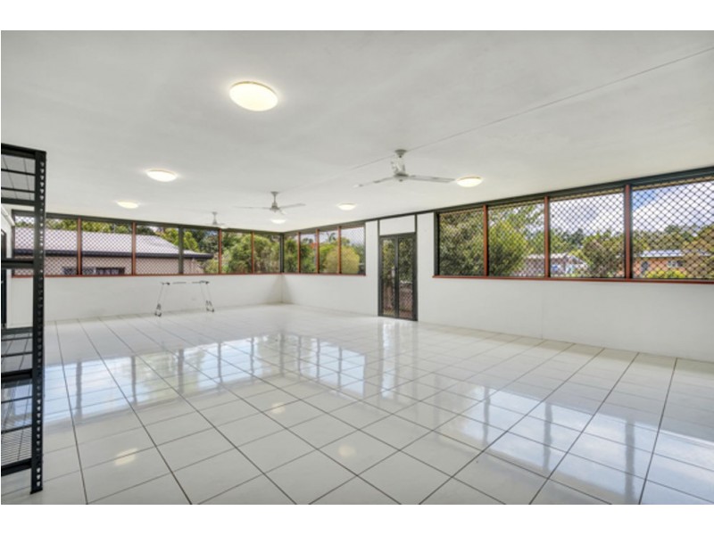 11 Arrunga Close, Woree QLD 4868