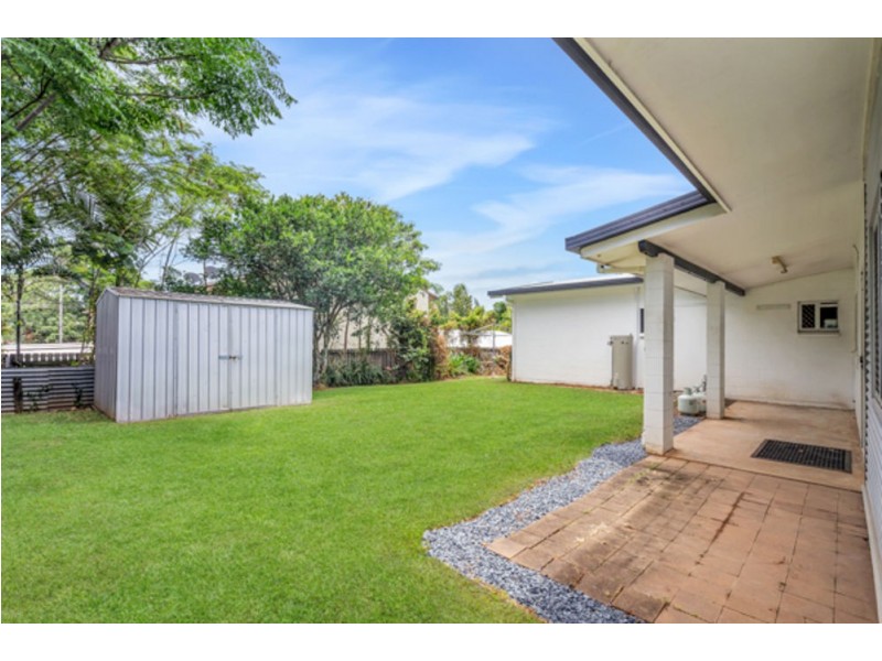 11 Arrunga Close, Woree QLD 4868