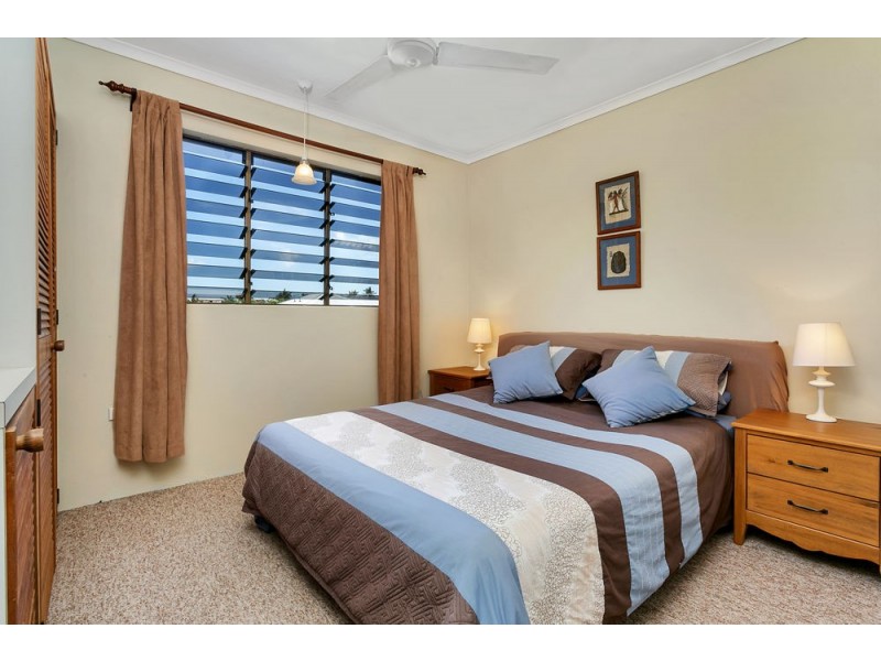11/49-51 Digger Street, Cairns North QLD 4870