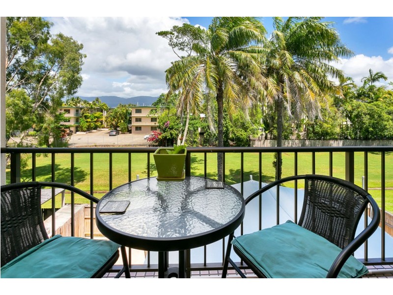 11/49-51 Digger Street, Cairns North QLD 4870