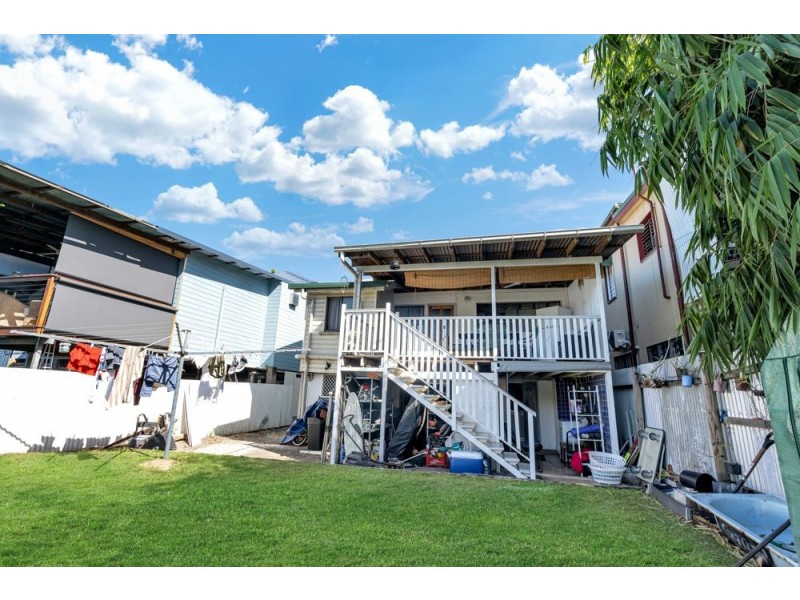 26 Loeven Street, Parramatta Park QLD 4870