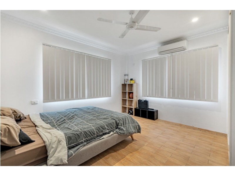 16 Jones Street, Westcourt QLD 4870