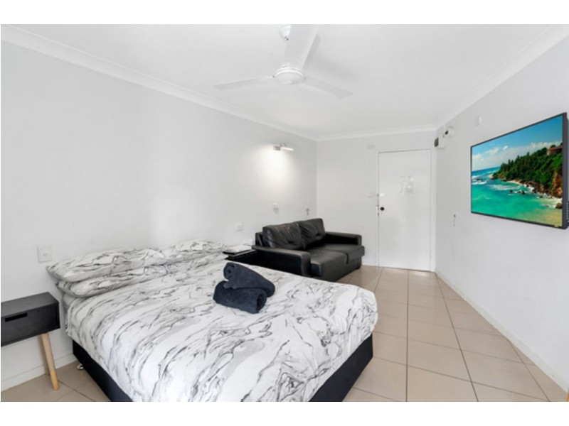 11/261-265 Sheridan Street, Cairns North QLD 4870