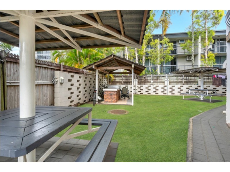 11/261-265 Sheridan Street, Cairns North QLD 4870