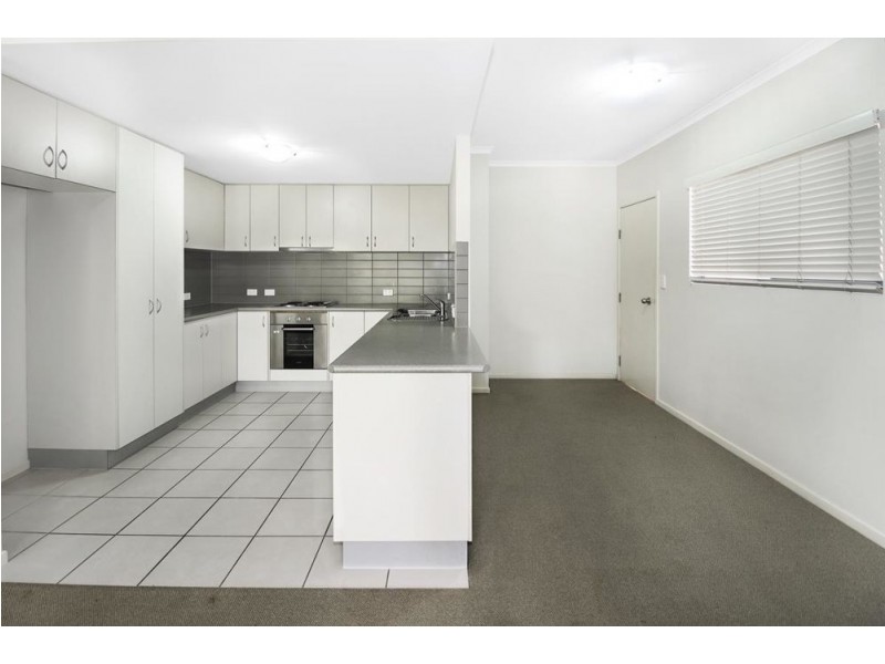 86/89-91 Ishmael Road, Earlville QLD 4870