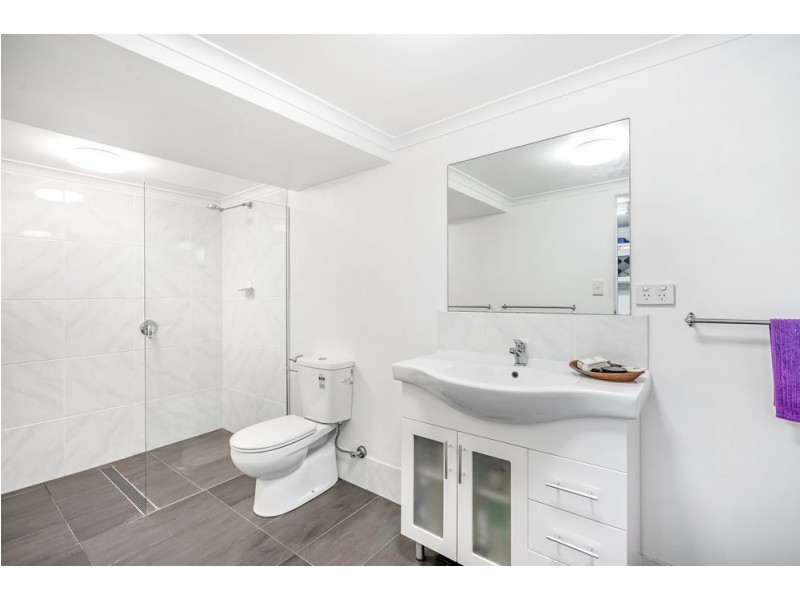 155 Jensen Street, Whitfield QLD 4870