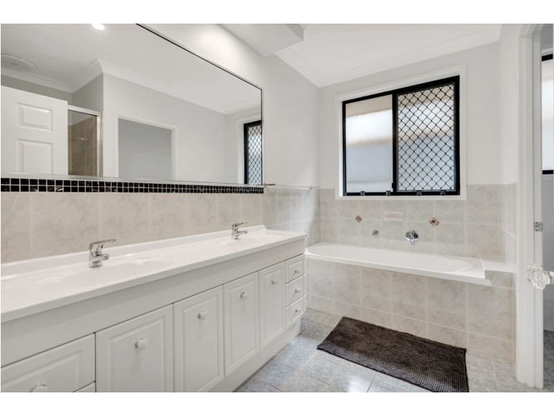 51 Wiltshire Drive, Gordonvale QLD 4865
