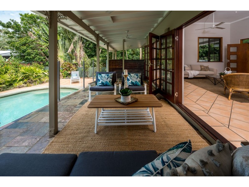 2 Benfer Court, Freshwater QLD 4870