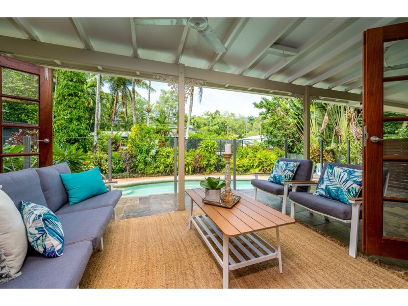 2 Benfer Court, Freshwater QLD 4870