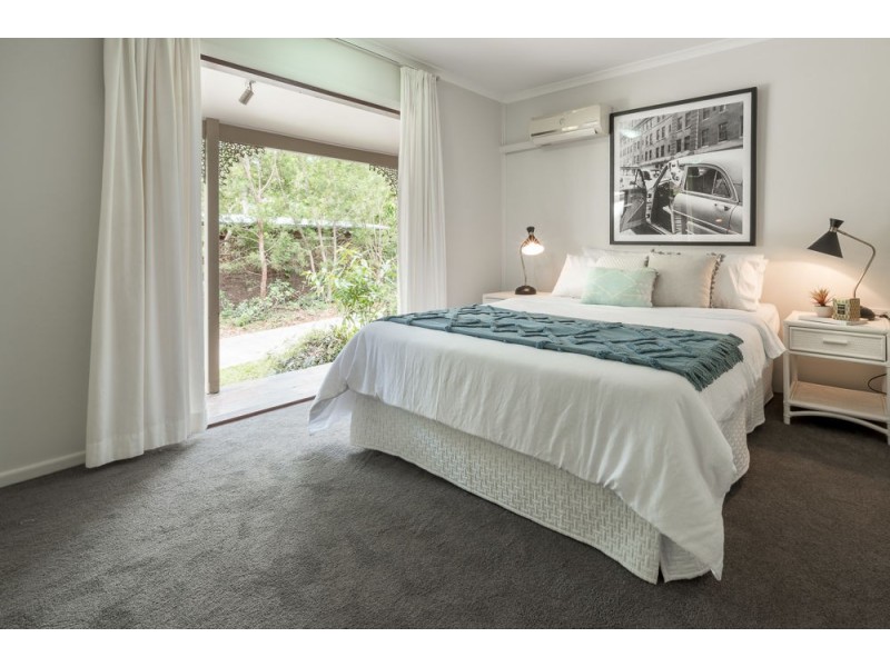 2 Benfer Court, Freshwater QLD 4870