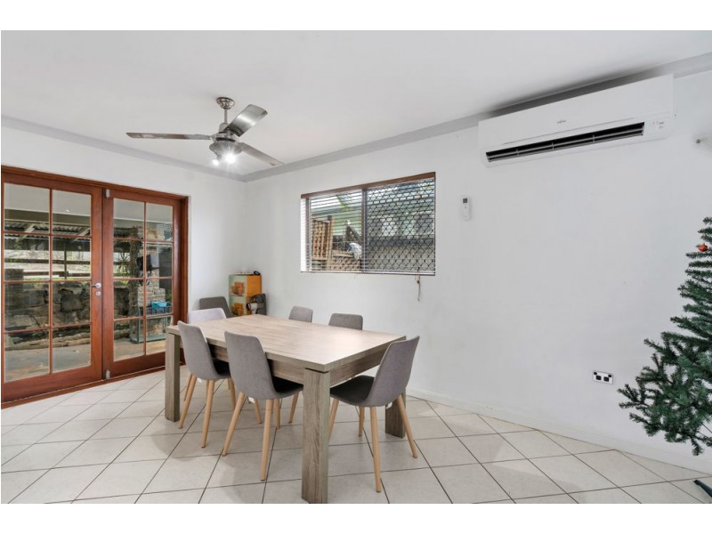 12 Pomona Avenue, Mooroobool QLD 4870