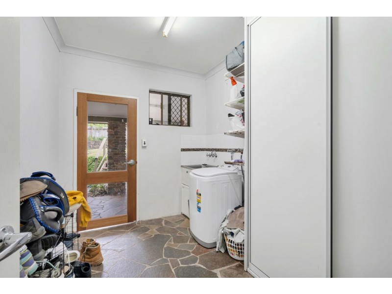 12 Pomona Avenue, Mooroobool QLD 4870