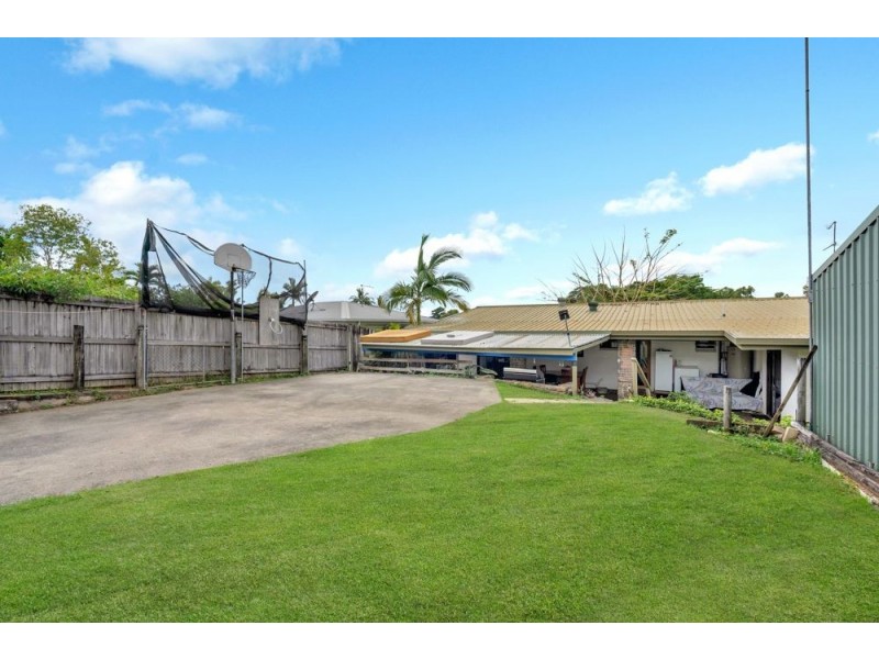 12 Pomona Avenue, Mooroobool QLD 4870