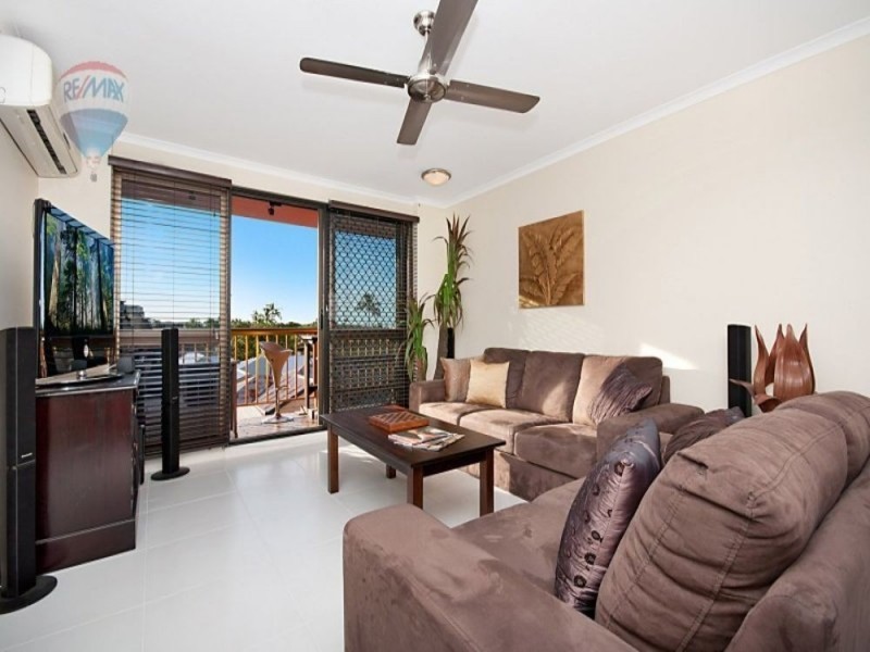 15/249 Esplanade, Cairns North QLD 4870