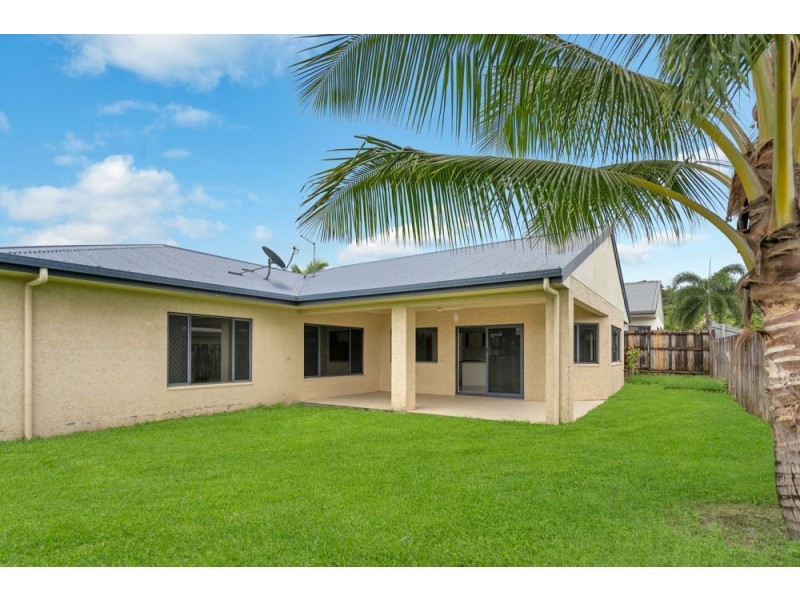 4 Guiness Close, White Rock QLD 4868